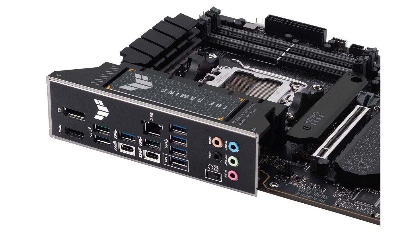 Mainboard ASUS TUF GAMING X670E-PLUS (AM5 | ATX | 4 khe DDR5) 4 Mainboard ASUS TUF GAMING X670E-PLUS (AM5 | ATX | 4 khe DDR5)