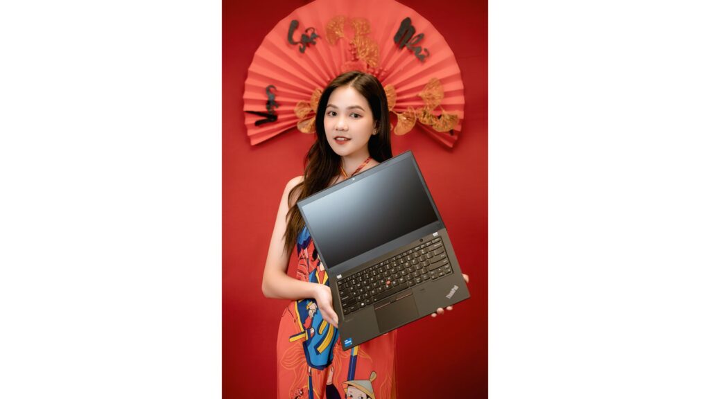 Laptop Lenovo ThinkPad X1 Nano Gen 2 21E8003FVN  ( i7-1260P | RAM 16GB | SSD 1TB | 13" 2K | Win11 Pro | Đen)