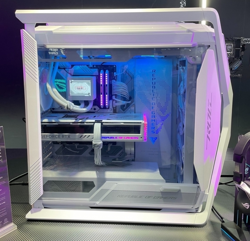 asusroghyperiongr701 Đèn LED RGB đa dạng