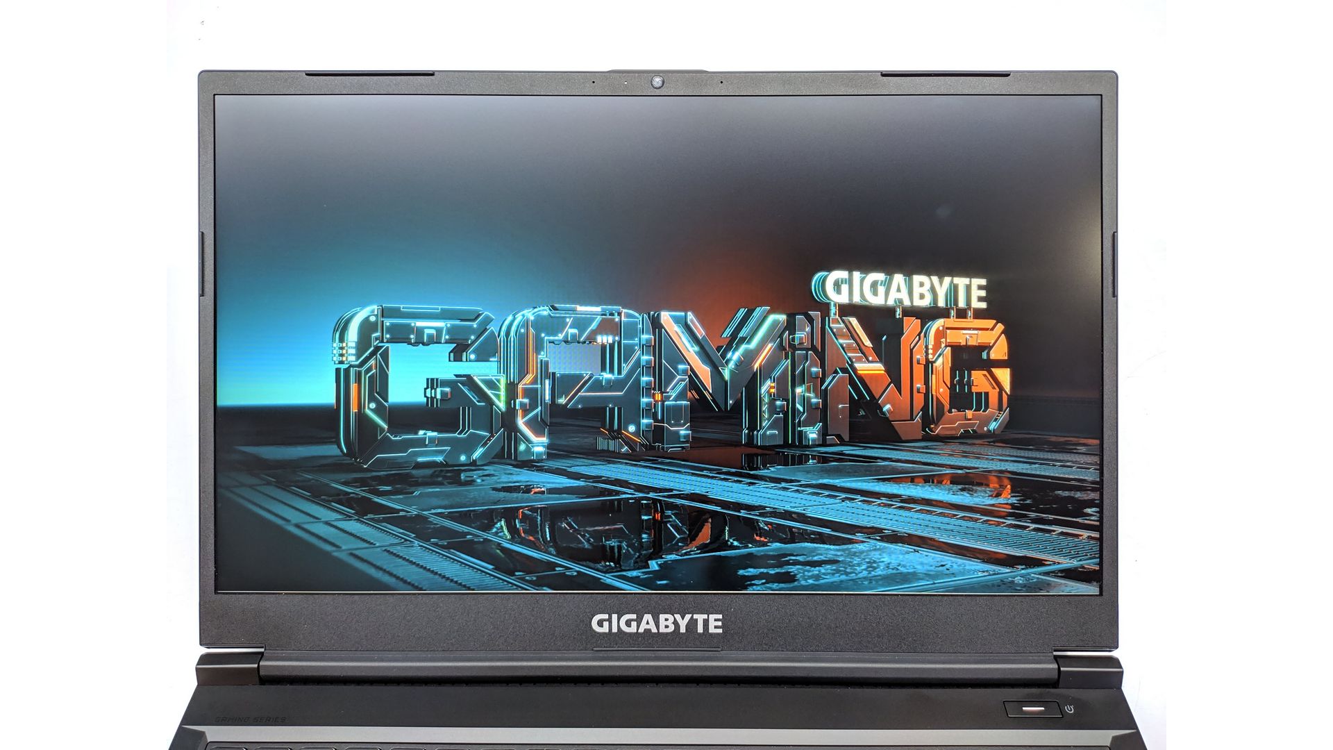 laptop-gigabyte-g5-ge-51vn213sh-a-2 Màn hình mang đến những kỳ quan bất tận
