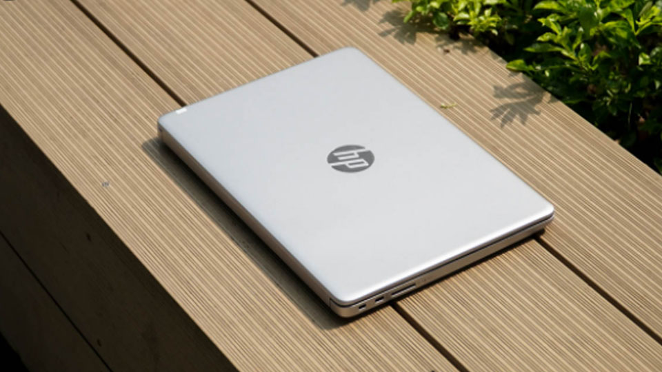 laptop-hp-notebook-240-g8-3d0f0pa5 Laptop HP Notebook 240 G8 (3D0F0PA) đầy đủ cổng kết nối đa dạng