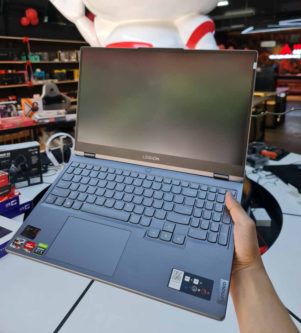lenovo-legion-5-15arh7-storm-grey-3-2 Bộ vi xử lý AMD Ryzen 5 6600H đa năng